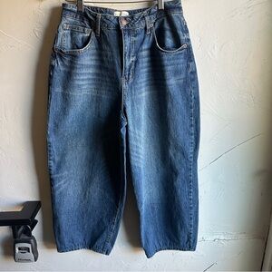 Oliver Logan Barrel Leg Jeans High Rise Minimalist Clean Girl Model Off Duty 28